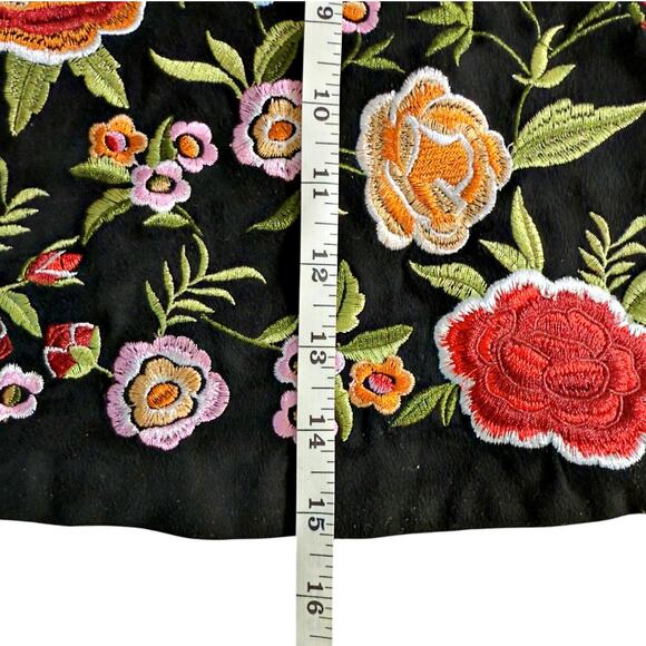 Forever 21 Floral Bird Embroidered Faux Suede Lined Mini Skirt MEDIUM - Picture 9 of 10